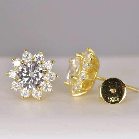 Certified 2.8 CT All Moissanite Sunflower Stud Earrings - Picture 1 of 3
